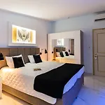 Ionis Art Отель 4*