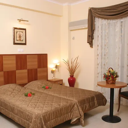 Ionis Art 4* لاغاناس