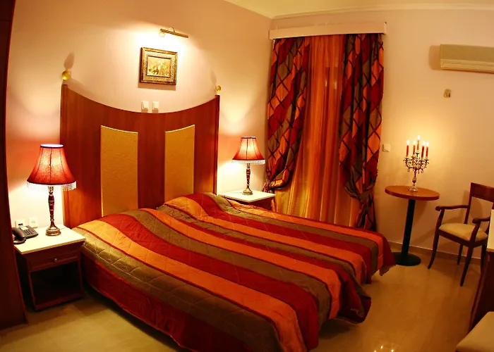 Ionis Art Hotell 4*